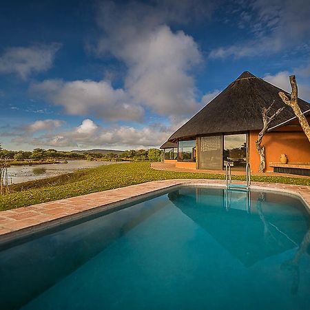 Mount Etjo Safari Lodge Kalkfeld Екстериор снимка