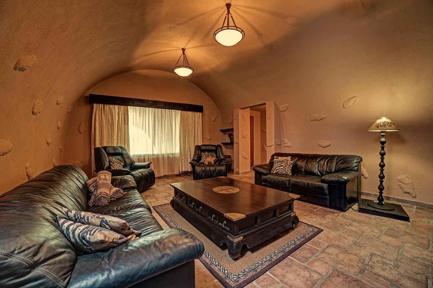 Mount Etjo Safari Lodge Kalkfeld Екстериор снимка