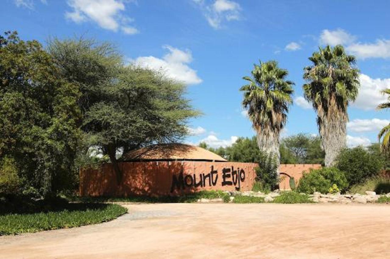 Mount Etjo Safari Lodge Kalkfeld Екстериор снимка